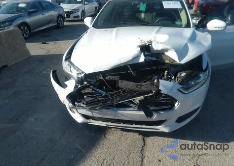 2014 Ford Fusion z USA, uszkodzony, nr VIN 3FA6P0H76ER363522